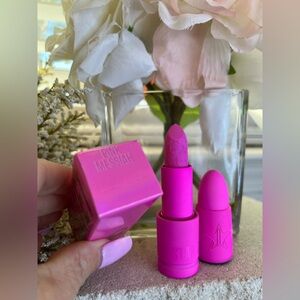 NIB - Jeffree Star - Velvet Trap Lipstick - Pink Messiah